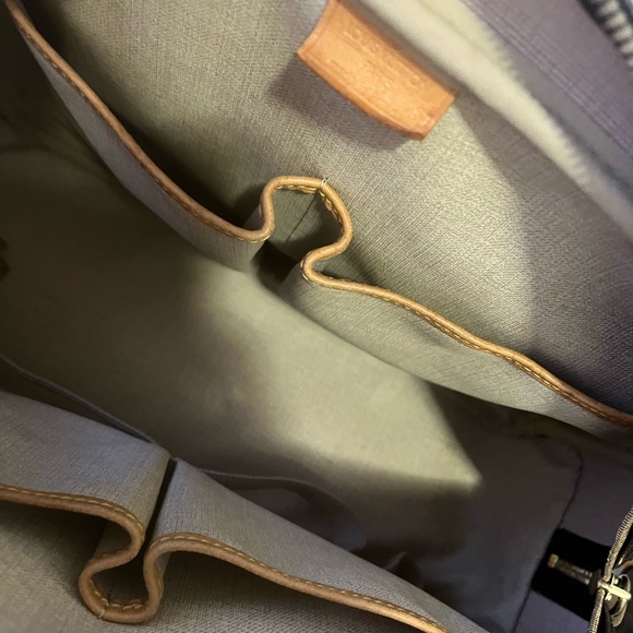 Louis Vuitton Deuville - Picture 6 of 8